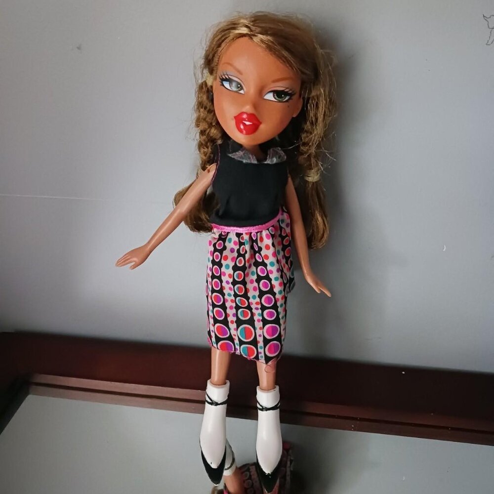BRATZ 2001 sports yasmin
